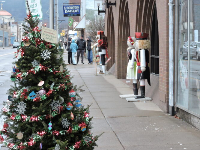 Steubenville Nutcracker Village Will Remain on Display Through Jan. 9